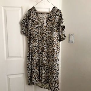 Gap factory women’s large animal print short sleeve dress